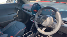 MINI Aceman 135kW E Classic 43kWh 5dr Auto Electric Hatchback